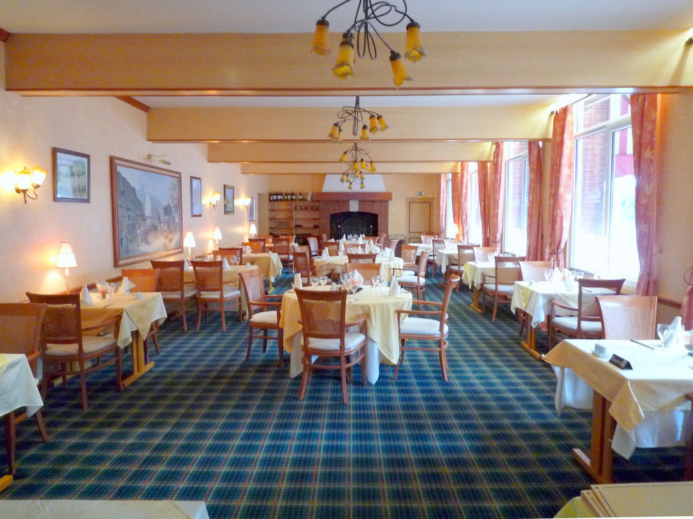 Hotel & Restaurant Le Cardinal Poix-de-Picardie エクステリア 写真